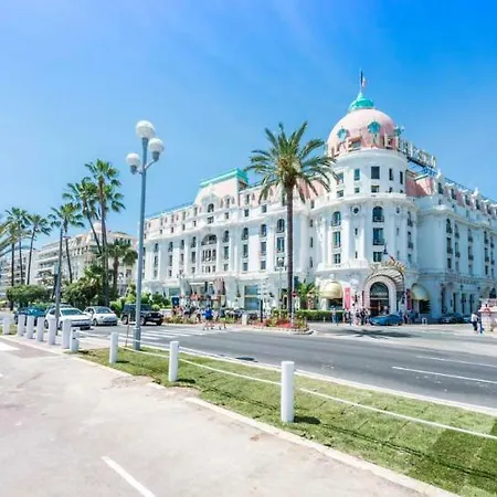 Apartment-avenue Des Fleurs - 06000