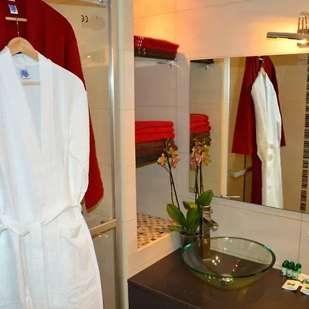 Apartment-avenue Des Fleurs - 06000 Apartmán