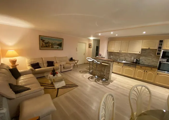 Apartment Apartment-avenue Des Fleurs - 06000 Nice