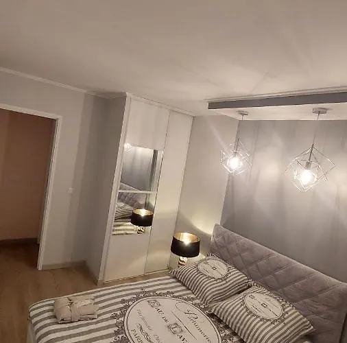 Apartment-avenue Des Fleurs - 06000 Nice