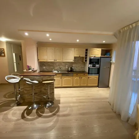 Appartamento Apartment-avenue Des Fleurs - 06000 *